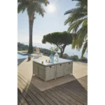 Ensemble Jardin 1 Table, 6 Fauteuils Résine tressé Taupe Plateau Verre Trempé Ouvéa HYBA – Image 2