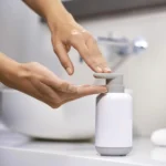 Distributeur de savon compact avec pompe anti-goutte – JOSEPH JOSEPH – Image 2