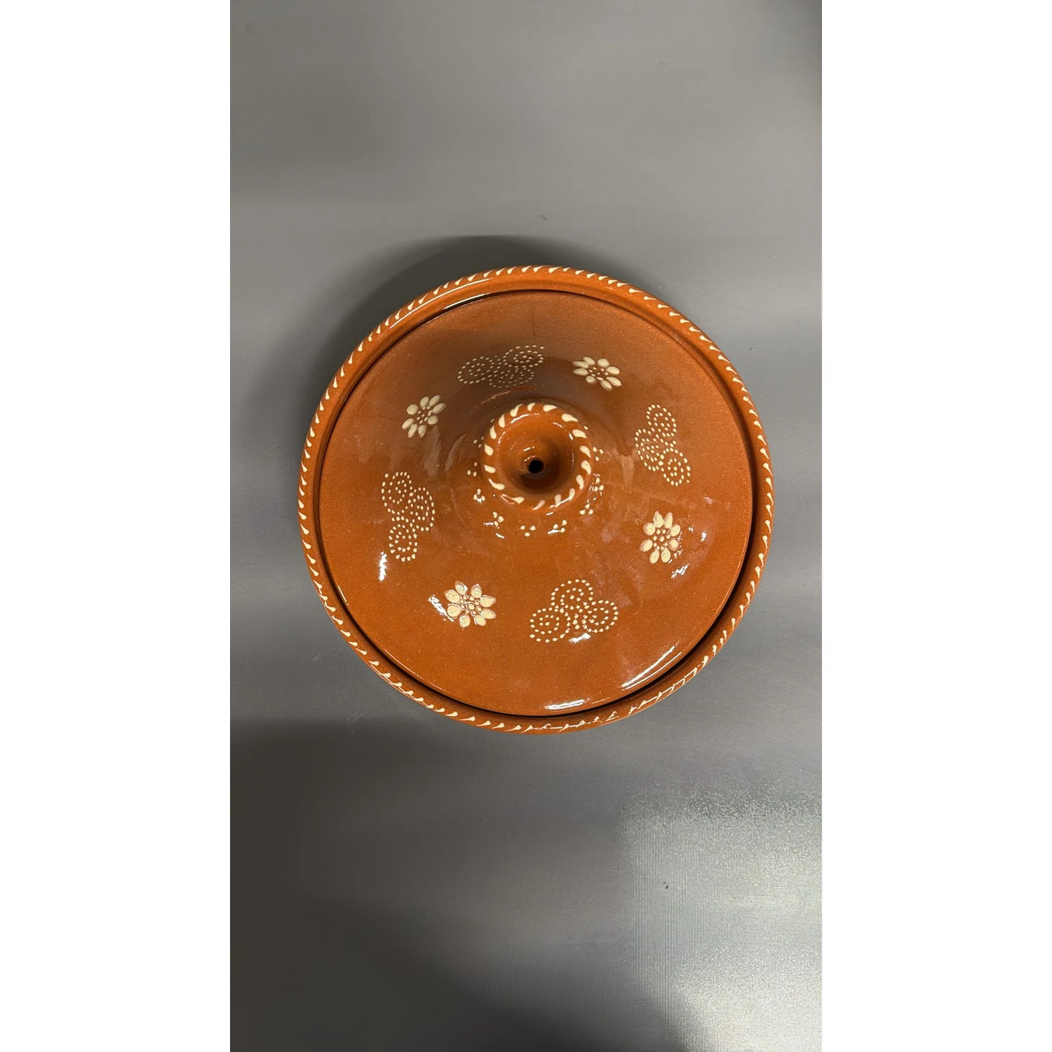 3700991403893-r1 Tajine plat de cuisson en terre cuite vernissée Ø32 cm - Carrefour – Image 1